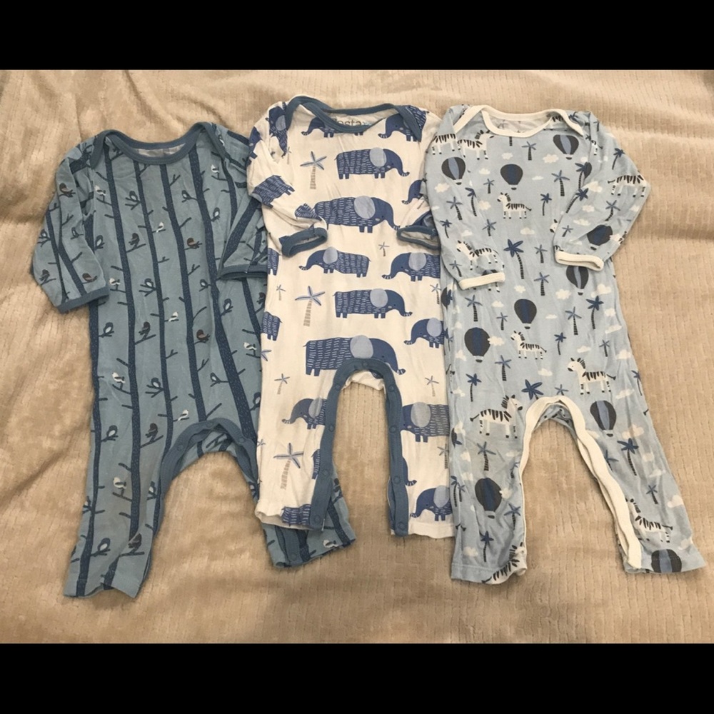 Bestaroo jammies bundle size 6-12 months